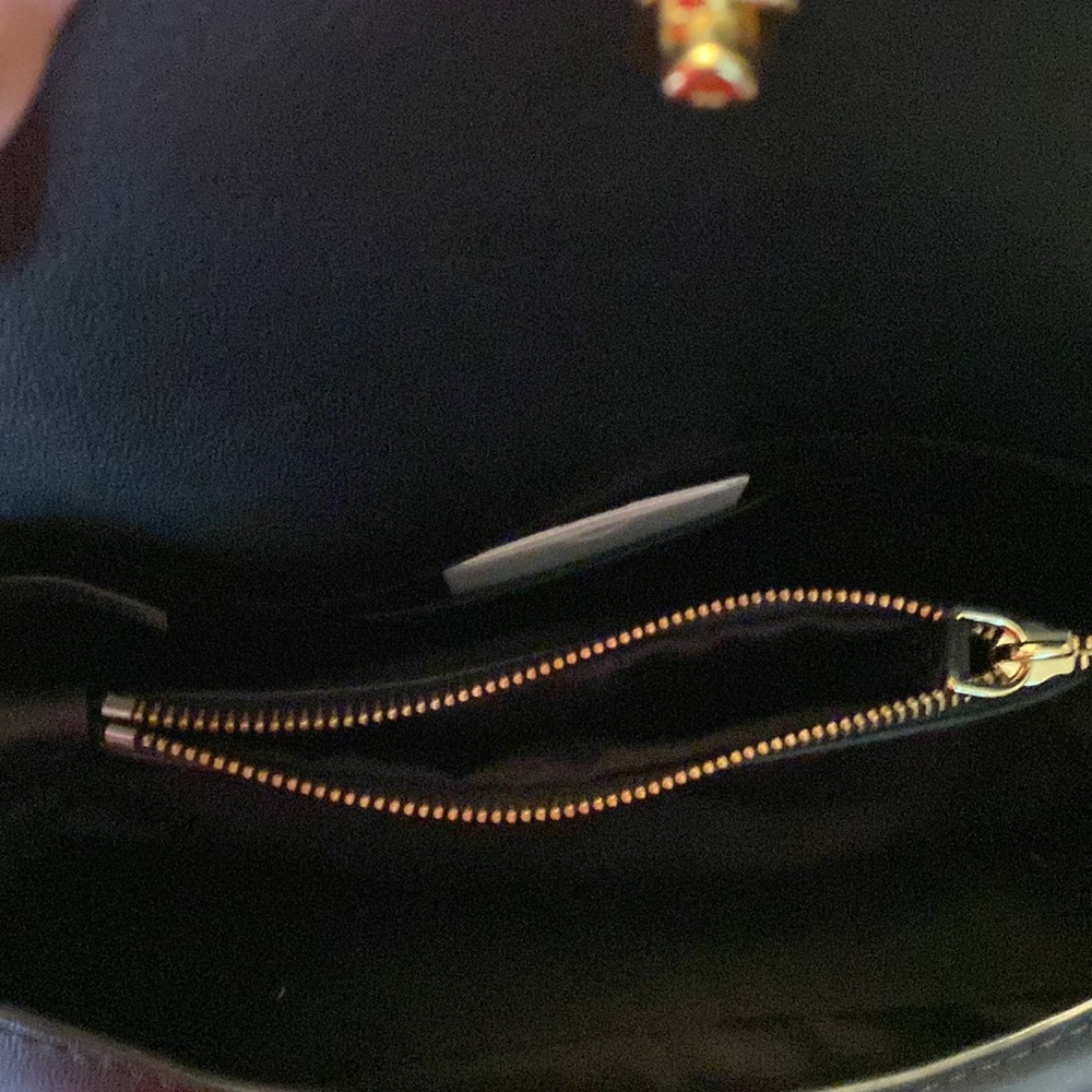 Marc Jacobs black beauty… - Picture 6 of 8